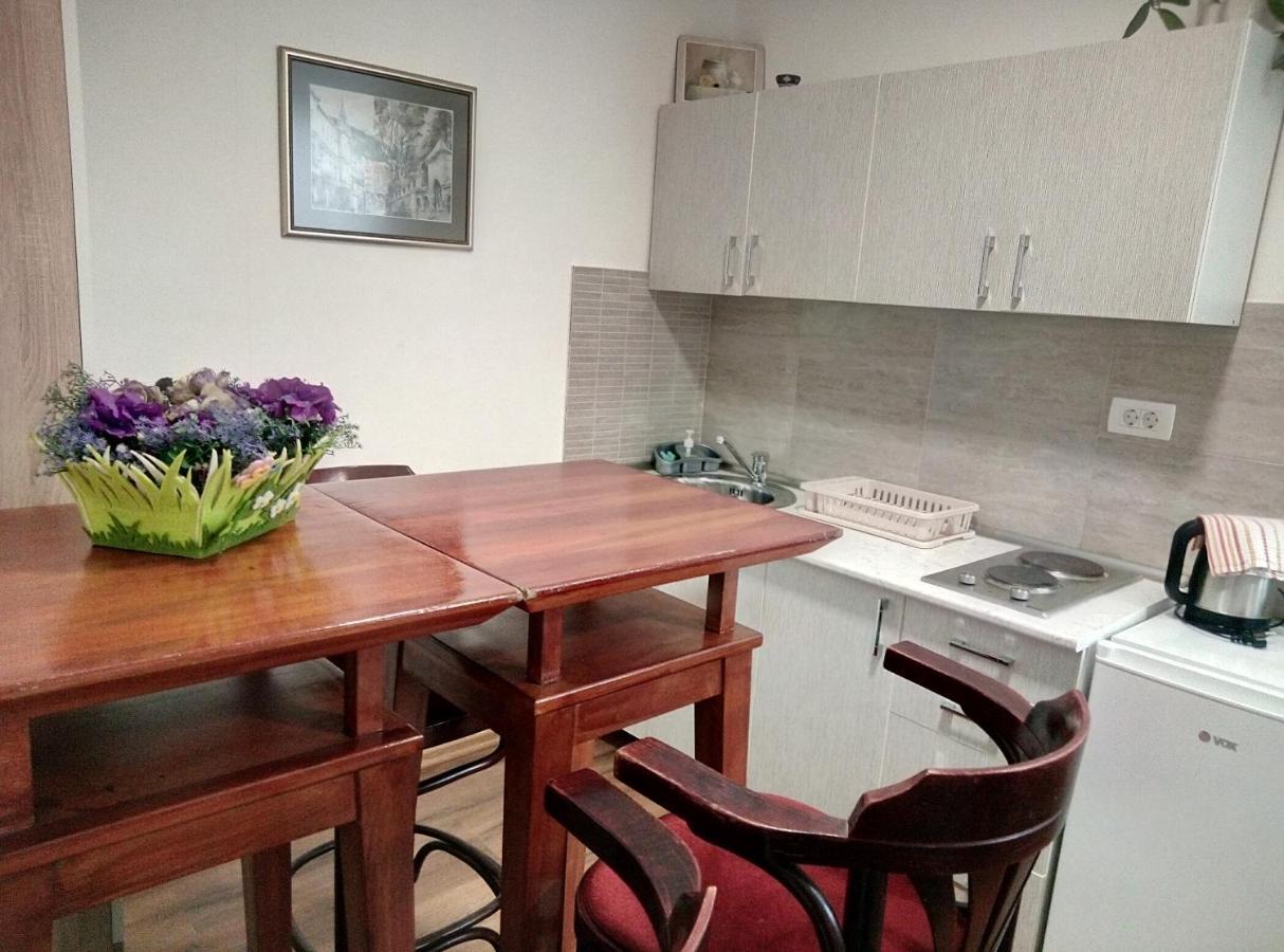 Sweet Dreams Studio Apartment SJJ Esterno foto