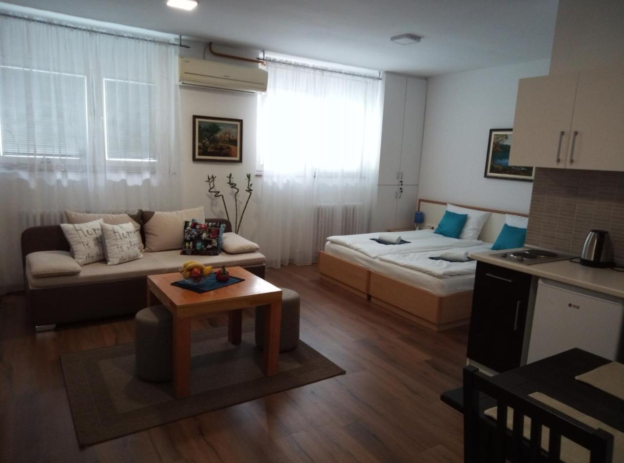 Sweet Dreams Studio Apartment SJJ Esterno foto